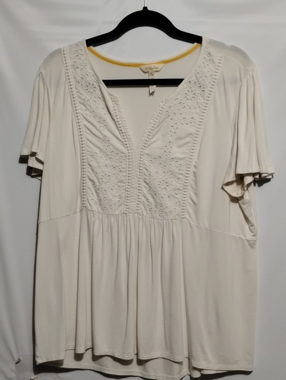 Matilda Jane Cream V-Neck Embroidered‎ Flutter Sleeve Tunic